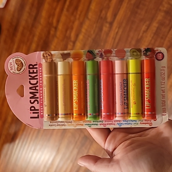 Lip Smacker Best Flavor Forever 8Ct Party Pack Retro Cotton Candy Kiwi Chapstick - Picture 1 of 3